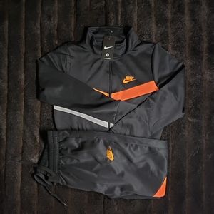 Women Nike Tracksuit